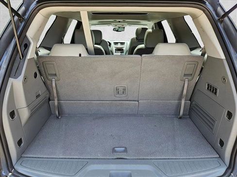 Used 2017 GMC Acadia Limited SLT FWD image 6