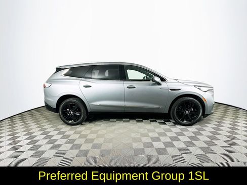 Used 2024 Buick Enclave Essence w/ Sport Touring Edition FWD image 11