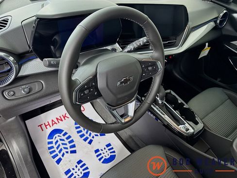 New 2026 Chevrolet Trax LT w/ Driver Confidence Package FWD image 11