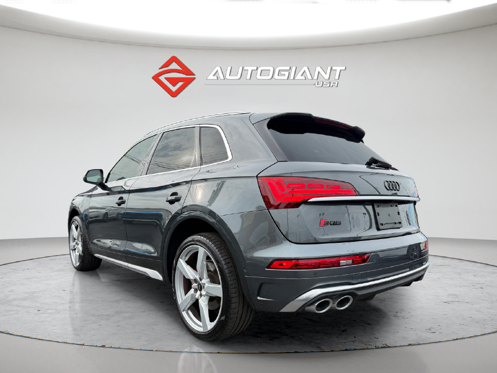 Used 2021 Audi SQ5 Prestige w/ Prestige Package AWD/4WD image 4