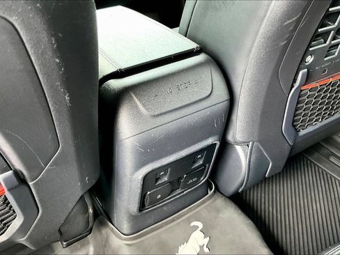 Certified 2024 Ford Bronco Raptor w/ Interior Carbon Fiber Pack 6 AWD/4WD image 12