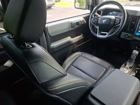 Certified 2022 Ford Bronco Badlands AWD/4WD image 17