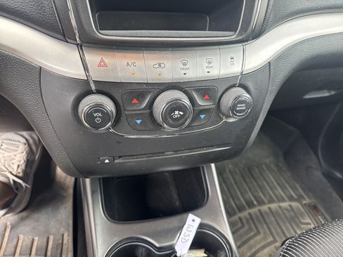 Used 2014 Dodge Journey SXT w/ Flexible Seating Group AWD/4WD image 26