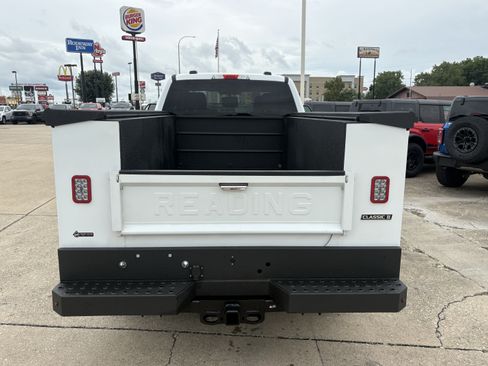 Used 2025 Ford F350 XLT w/ Snow Plow/Camper Package AWD/4WD image 6