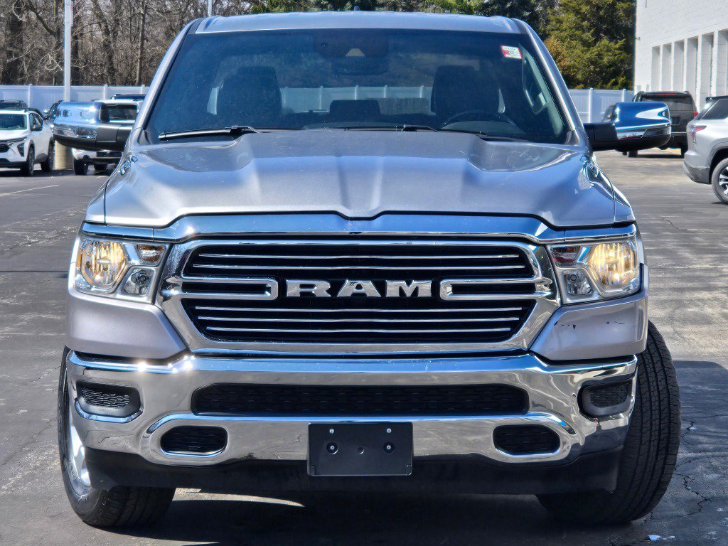 Used 2024 RAM 1500 Laramie AWD/4WD image 4