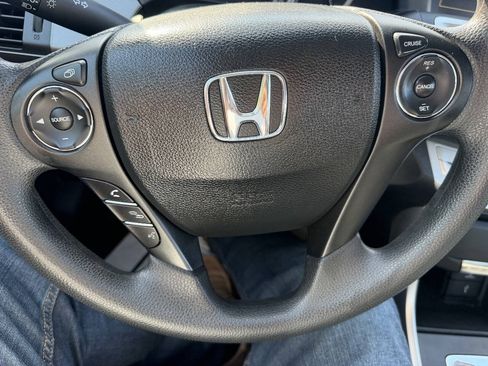 Used 2015 Honda Accord LX image 9