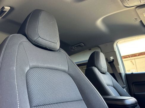 Certified 2017 Chevrolet Colorado LT w/ LT Convenience Package image 20