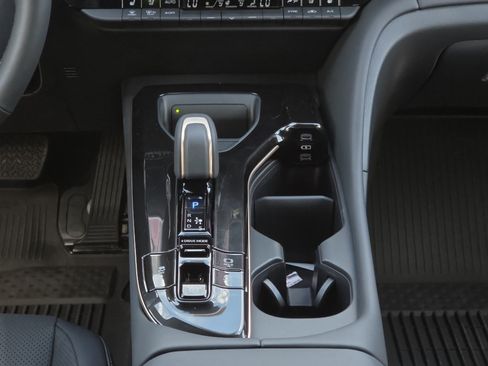 New 2026 Toyota Crown Signia w/ Advanced Technology Package AWD/4WD image 26