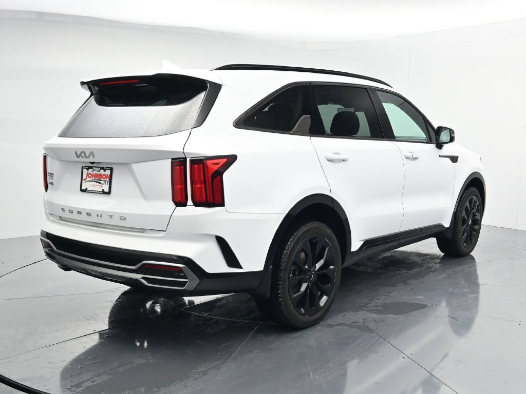Used 2022 Kia Sorento SX AWD/4WD image 7