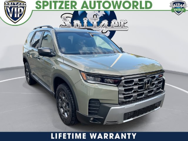 New 2026 Honda Pilot TrailSport image 1