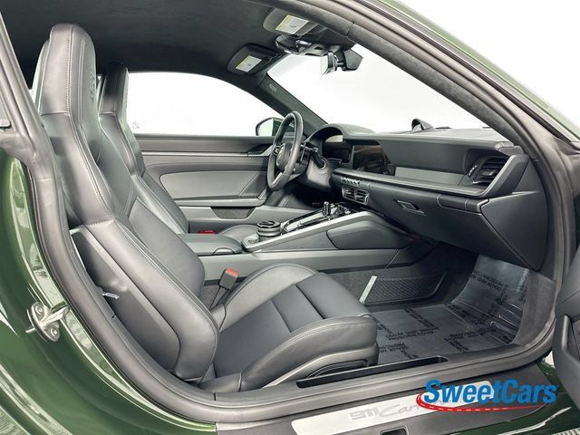 Used 2026 Porsche 911 Carrera RWD image 10