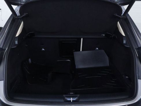 Used 2019 Mercedes-Benz GLA 250 4MATIC image 16