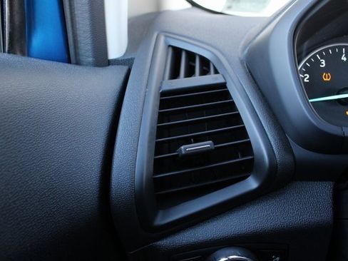 Used 2018 Ford EcoSport SE w/ SE Convenience Package image 9