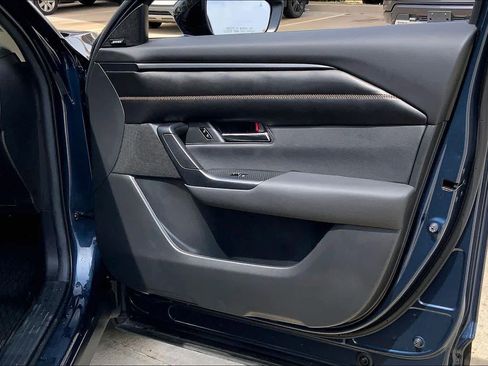 Used 2025 MAZDA CX-50 AWD 2.5 S w/ Premium Plus Pkg image 23