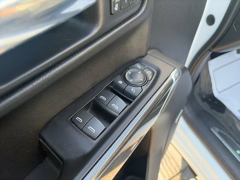 Used 2019 GMC Sierra 1500 AT4 w/ AT4 Premium Package AWD/4WD image 11