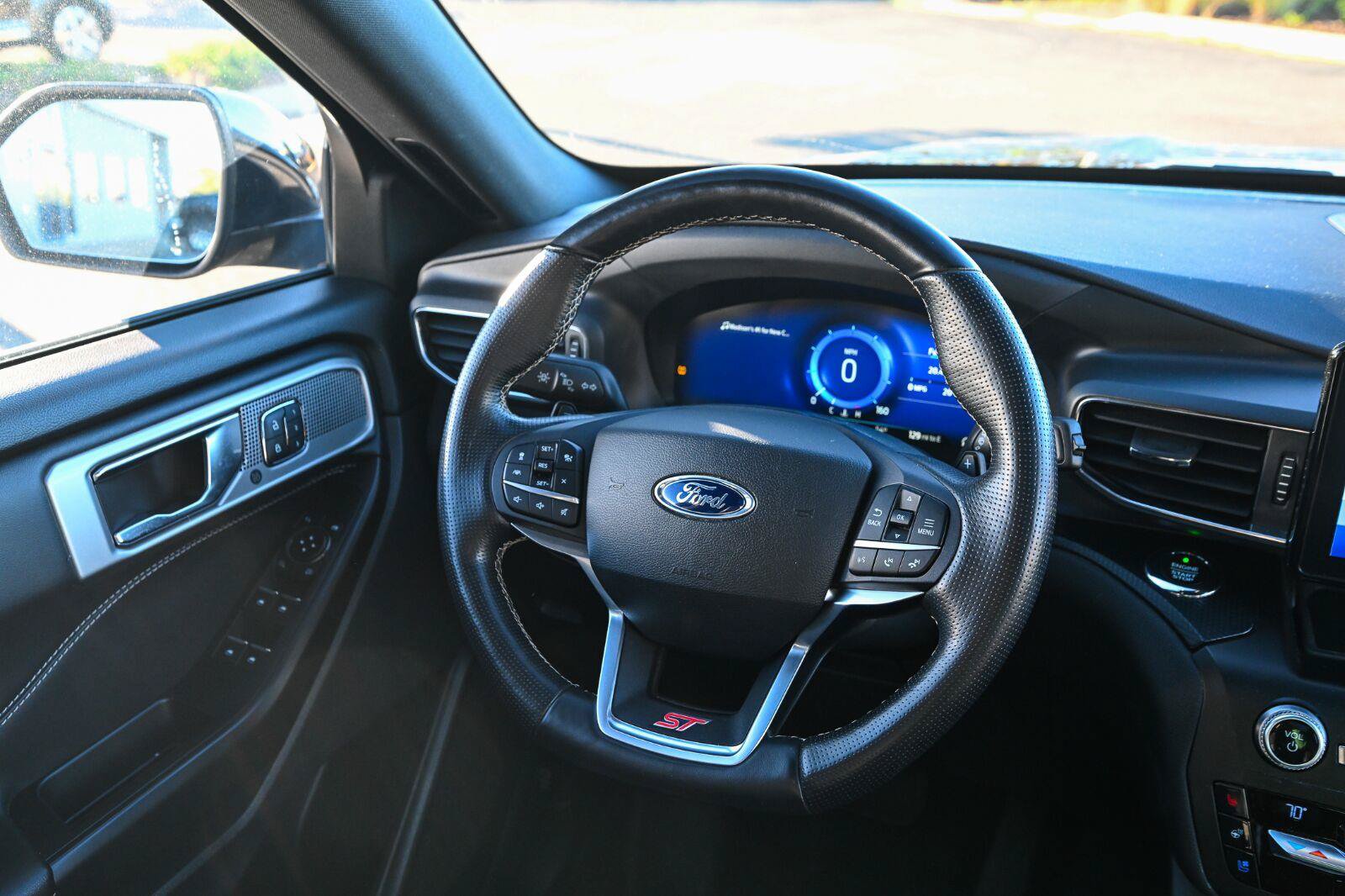 Used 2020 Ford Explorer ST w/ ST Street Pack AWD/4WD image 35