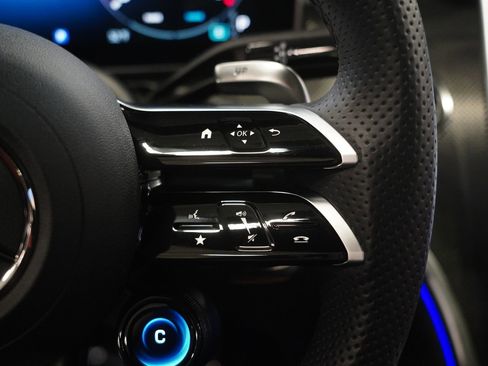 Used 2025 Mercedes-Benz C 43 AMG 4MATIC Sedan image 18