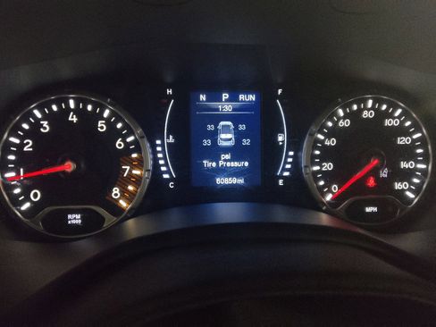 Used 2021 Jeep Renegade Sport w/ Sport Appearance Group FWD image 23