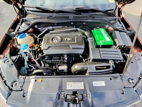 Used 2016 Volkswagen Jetta SEL image 39