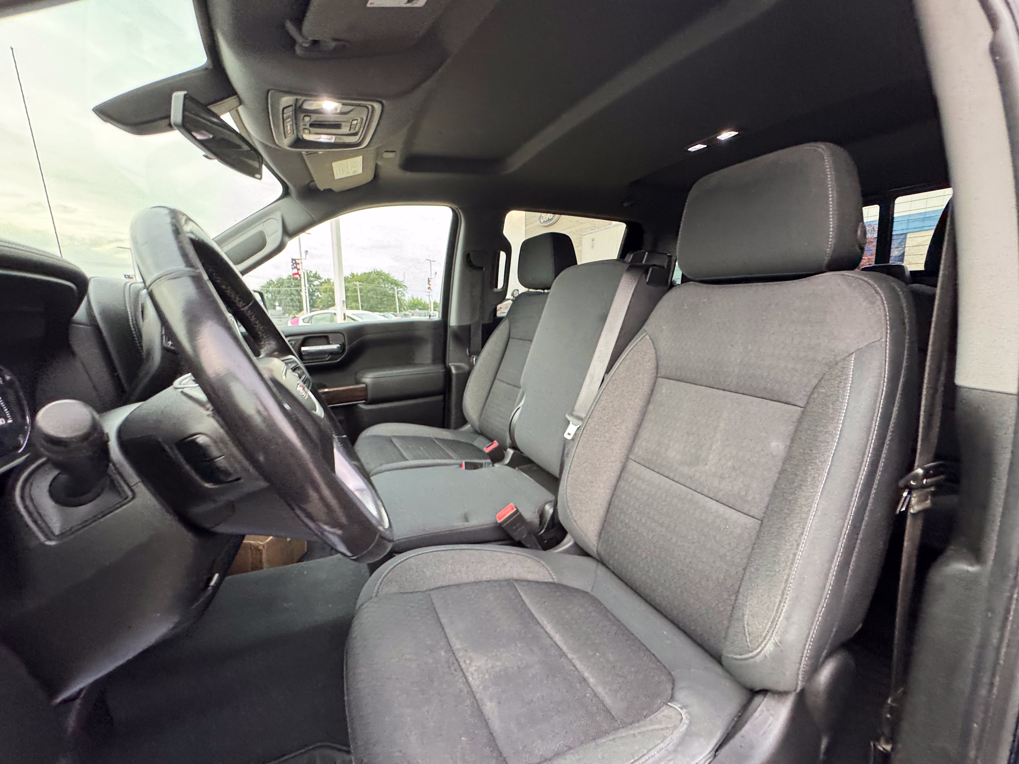 Used 2019 GMC Sierra 1500 SLE w/ SLE Value Package AWD/4WD image 28