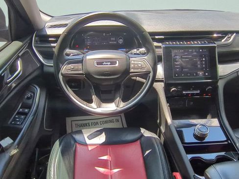 Used 2021 Jeep Grand Cherokee L Laredo w/ Luxury Tech Group I RWD image 12