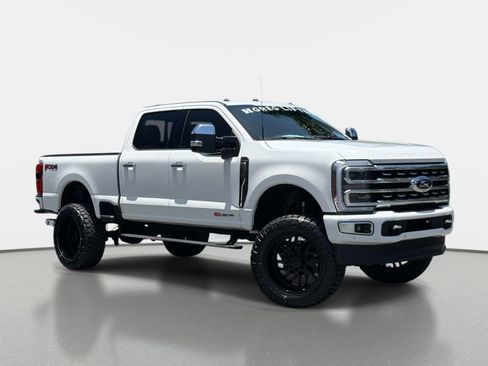 Used 2024 Ford F250 Platinum AWD/4WD image 1