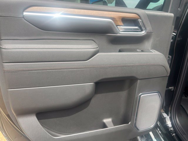 New 2026 Chevrolet Silverado 2500 High Country w/ Technology Package AWD/4WD image 32