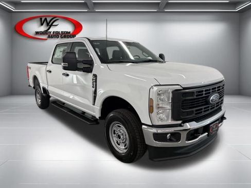 New 2026 Ford F250 4x4 Crew Cab Super Duty image 3