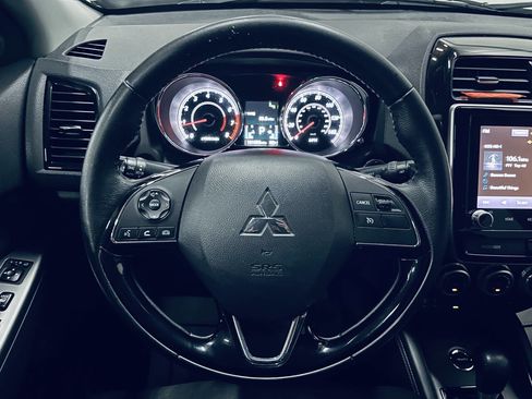 Used 2020 Mitsubishi Outlander Sport SE AWD/4WD image 25