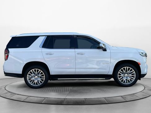 Used 2024 Chevrolet Tahoe Premier AWD/4WD image 8
