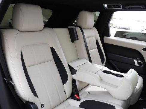Used 2019 Land Rover Range Rover Sport Supercharged image 30