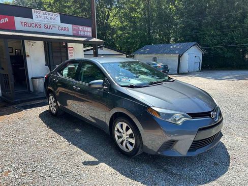 Used 2014 Toyota Corolla LE FWD image 1