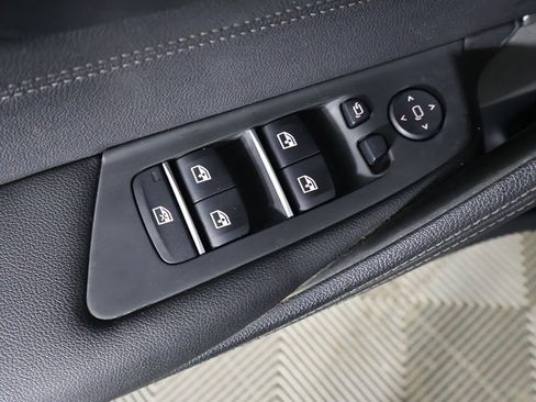 Used 2022 BMW 540i xDrive w/ Premium Package AWD/4WD image 40