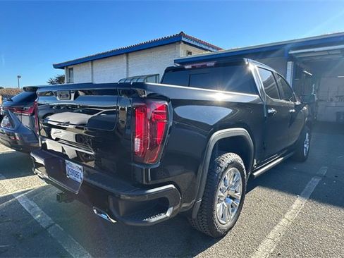 Used 2025 GMC Sierra 1500 Denali w/ Technology Package image 3