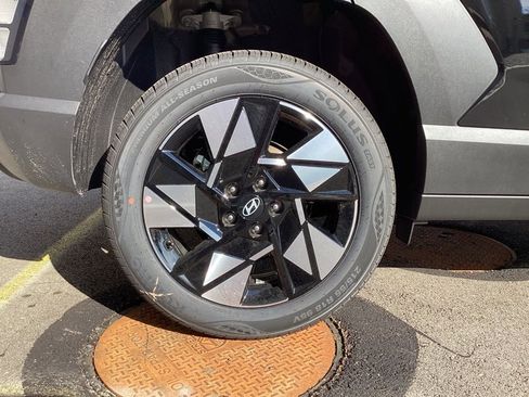 New 2025 Hyundai Kona SEL image 7