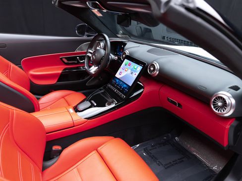 Used 2022 Mercedes-Benz SL 63 AMG 4MATIC image 67