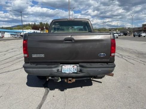 Used 2006 Ford F250 4x4 Crew Cab Super Duty image 4