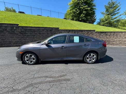 Used 2018 Honda Civic LX image 4