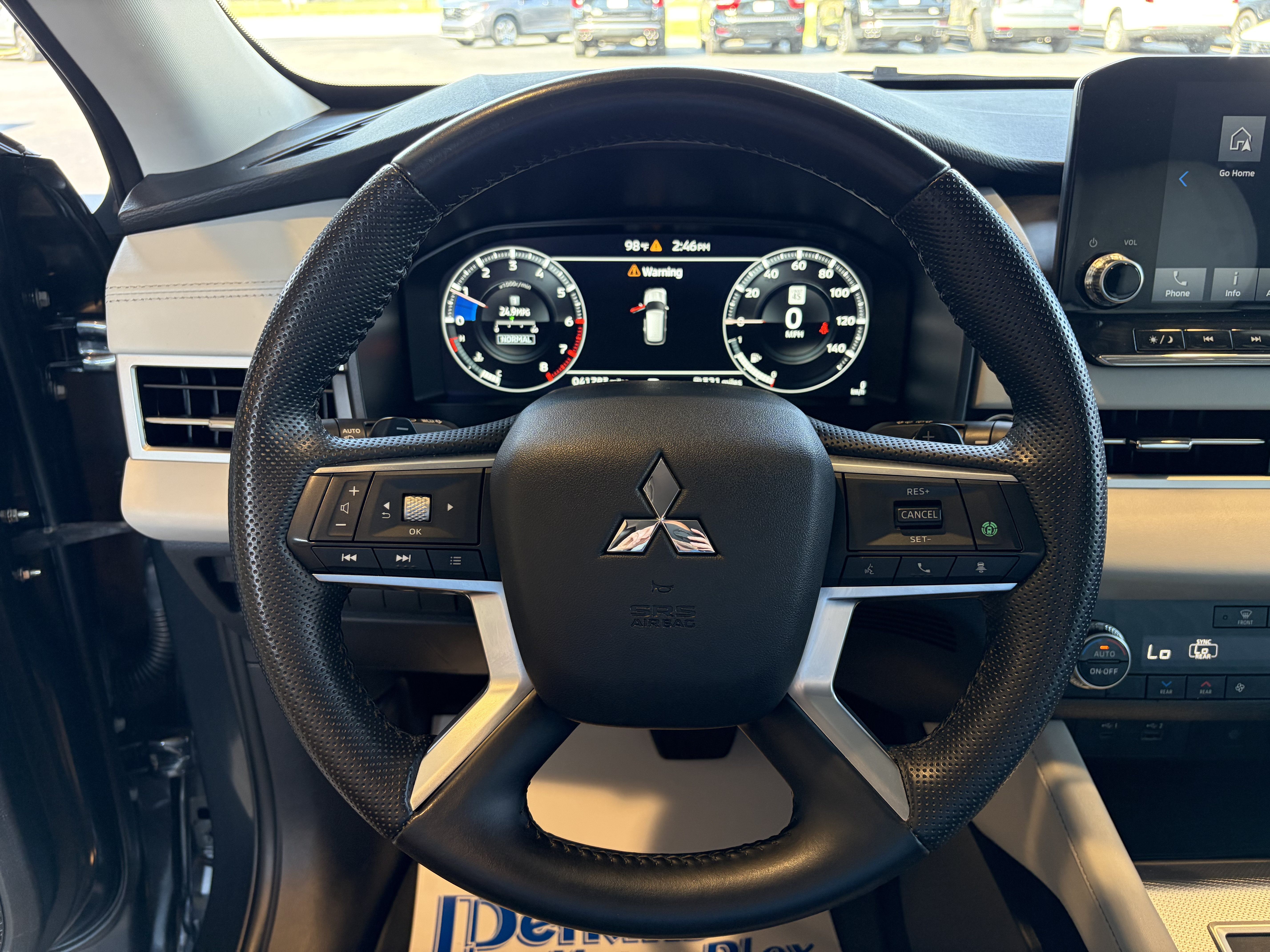 Used 2024 Mitsubishi Outlander SEL FWD image 15