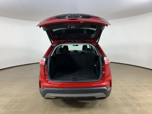 Used 2022 Ford Edge SEL w/ Convenience Package image 12