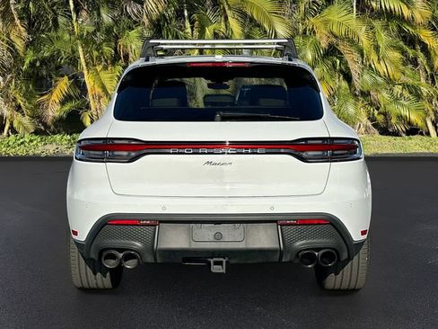 Used 2024 Porsche Macan AWD/4WD image 6