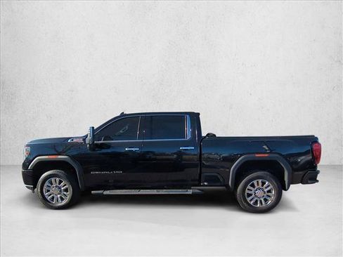 Used 2021 GMC Sierra 3500 Denali w/ Denali Ultimate Package image 9