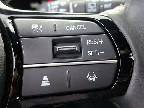 Certified 2024 Honda HR-V Sport image 21
