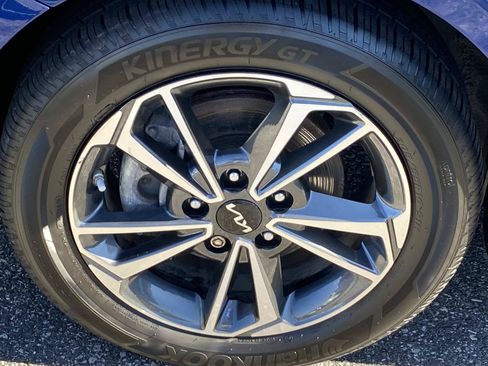 Used 2023 Kia Forte LXS FWD image 23