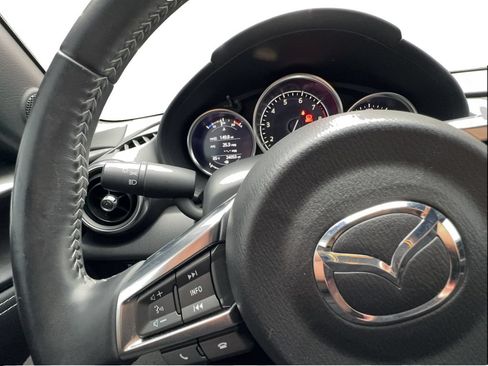 Used 2022 MAZDA MX-5 Miata RF Grand Touring w/ Weather Package RWD image 32