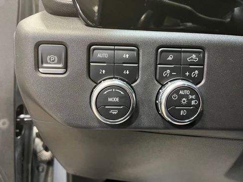 Used 2023 GMC Sierra 1500 SLT w/ SLT Premium Package image 14