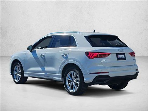 Used 2025 Audi Q3 2.0T Premium w/ Convenience Package image 7