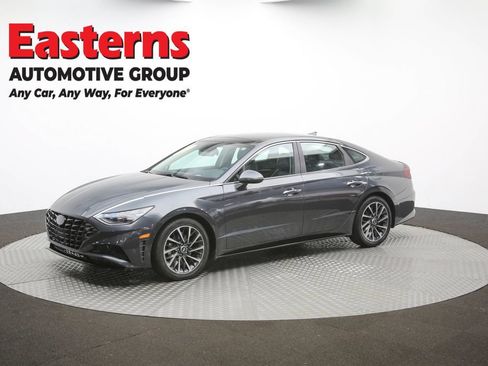 Used 2023 Hyundai Sonata Limited w/ Preferred Accessory Package FWD image 56