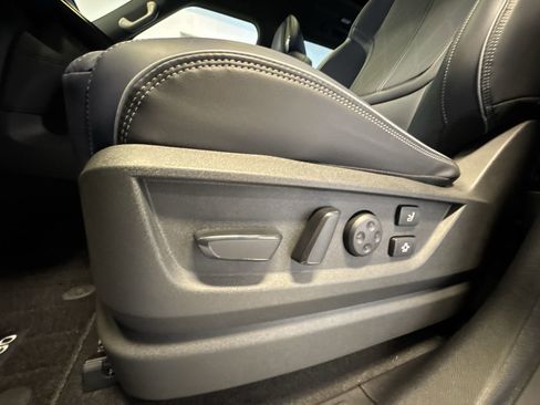 New 2026 INFINITI QX80 4WD image 12