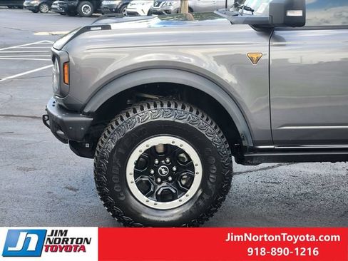 Used 2021 Ford Bronco Badlands AWD/4WD image 9